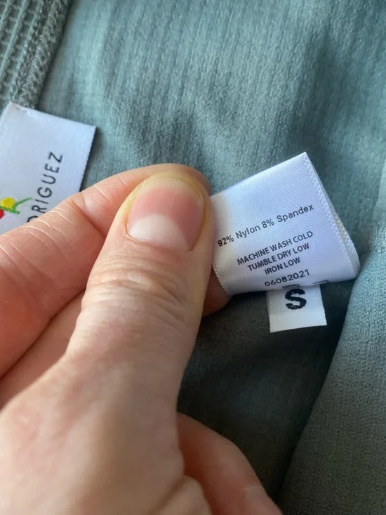 Gil Rodriguez Ribbed Mock-Neck Set - Picture 3 of 8